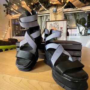 Stylish Black Strappy SOREL Sandals